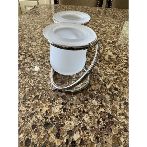 PartyLite Silver Plated Interlocking Gemini Candle Holders P7207 - Picture 4 of 12